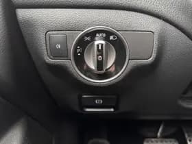 Mercedes-Benz CLA Shooting Brake 180 Prestige thumbnail 6