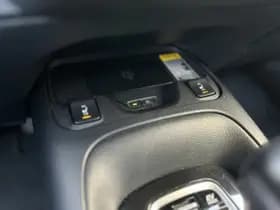 Toyota Corolla Touring Sports 1.8 Hybrid Business Plus thumbnail 17