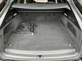 Audi A6 Avant 55 TFSI e quattro Competition thumbnail 27