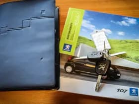 Peugeot 107 1.0-12V XS Net binnen - Nu al te bezichtigen thumbnail 18