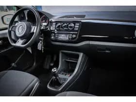 Volkswagen Up! thumbnail 6