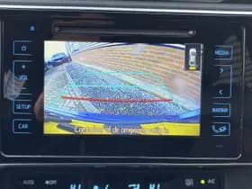 Toyota Auris Touring Sports 1.8 Hybrid Executive thumbnail 14