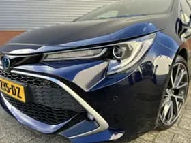 Toyota Corolla Touring Sports 2.0 Hybrid Executive thumbnail 2