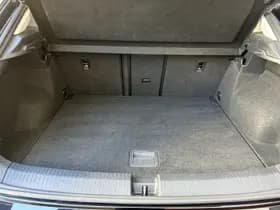 Volkswagen T-Roc 1.5 TSI Sport thumbnail 26