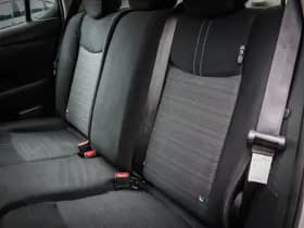 Nissan Leaf thumbnail 14