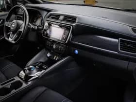 Nissan Leaf thumbnail 5