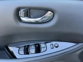 Nissan Leaf Tekna 40 kWh thumbnail 11