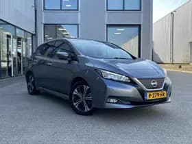 Nissan Leaf Tekna 40 kWh thumbnail 27