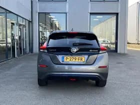 Nissan Leaf Tekna 40 kWh thumbnail 42
