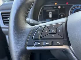 Nissan Leaf Tekna 40 kWh thumbnail 51