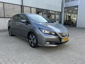 Nissan Leaf Tekna 40 kWh thumbnail 56