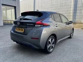 Nissan Leaf Tekna 40 kWh thumbnail 59