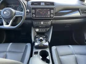 Nissan Leaf Tekna 40 kWh thumbnail 64