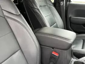 Jeep Wrangler Unlimited 4xe 380 Sahara thumbnail 33