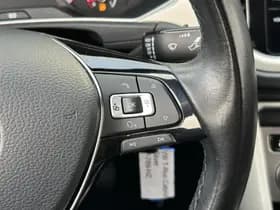 Volkswagen T-Roc Cabrio 1.0 TSI Style R-Line thumbnail 56