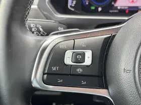 Volkswagen Tiguan Allspace 1.5 TSI Highline Business R thumbnail 38