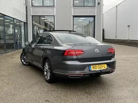 Volkswagen Passat 1.4 TSI GTE Connected Series Plus thumbnail 12