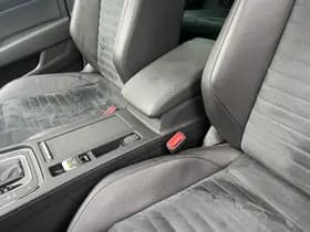 Volkswagen Passat 1.4 TSI GTE Connected Series Plus thumbnail 19