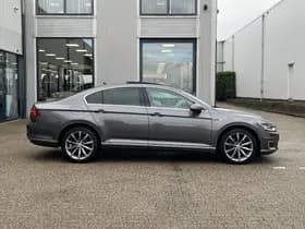 Volkswagen Passat 1.4 TSI GTE Connected Series Plus thumbnail 3
