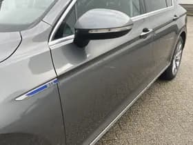 Volkswagen Passat 1.4 TSI GTE Connected Series Plus thumbnail 40