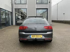 Volkswagen Passat 1.4 TSI GTE Connected Series Plus thumbnail 43