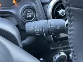 Mazda 2 1.5 Skyactiv-G Luxury thumbnail 37