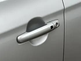 Suzuki S-Cross 1.6 Exclusive thumbnail 9