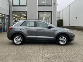 Volkswagen T-Roc 1.0 TSI Life thumbnail 3
