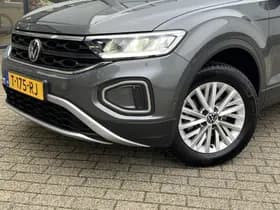 Volkswagen T-Roc 1.0 TSI Life thumbnail 39