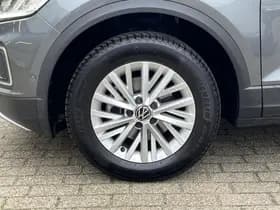 Volkswagen T-Roc 1.0 TSI Life thumbnail 42