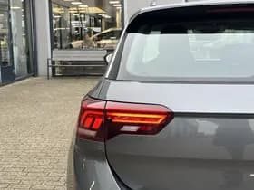 Volkswagen T-Roc 1.0 TSI Life thumbnail 46