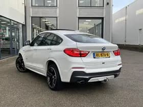 BMW X4 xDrive20i High Executive M Sport Edition thumbnail 36