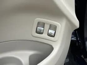 Mercedes-Benz GLC Coupé 300e 4MATIC Business Solution Luxury thumbnail 25