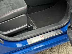 Ford EcoSport 1.0 EcoBoost ST-Line thumbnail 30