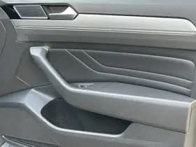 Volkswagen Passat Variant 2.0 TSI 272PK 4Motion Elegance Business R thumbnail 24