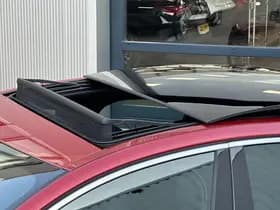 Jaguar XE 2.0 Portfolio thumbnail 12