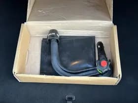 Jaguar XE 2.0 Portfolio thumbnail 30