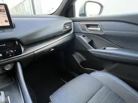 Nissan QASHQAI 1.3 MHEV Xtronic Business Premium thumbnail 74