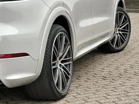 Porsche Cayenne 3.0 E-Hybrid thumbnail 53
