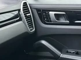 Porsche Cayenne 3.0 E-Hybrid thumbnail 66