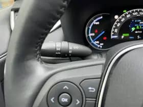 Toyota RAV4 2.5 Hybrid AWD Style thumbnail 36