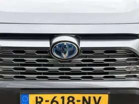 Toyota RAV4 2.5 Hybrid AWD Style thumbnail 44