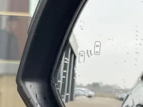 Toyota RAV4 2.5 Hybrid AWD Style thumbnail 49