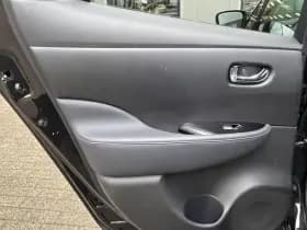 Nissan Leaf Tekna 40 kWh thumbnail 18