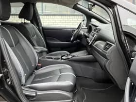 Nissan Leaf Tekna 40 kWh thumbnail 26