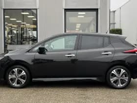 Nissan Leaf Tekna 40 kWh thumbnail 28