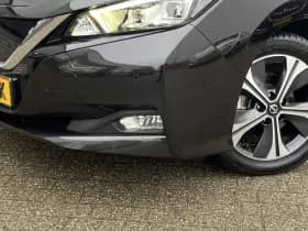 Nissan Leaf Tekna 40 kWh thumbnail 42