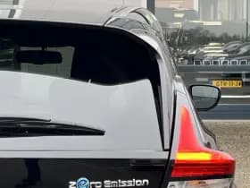 Nissan Leaf Tekna 40 kWh thumbnail 54