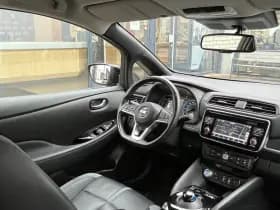 Nissan Leaf Tekna 40 kWh thumbnail 57