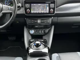 Nissan Leaf Tekna 40 kWh thumbnail 66